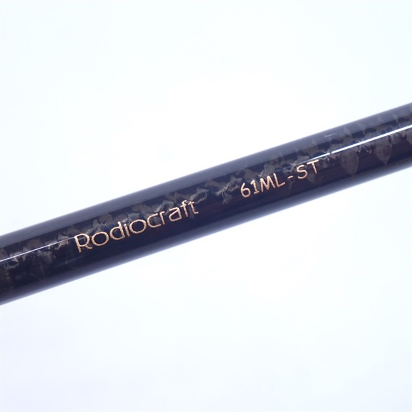 フォーナイン　マイスター　レッドウルフ６１ＭＬ－ＳＴ